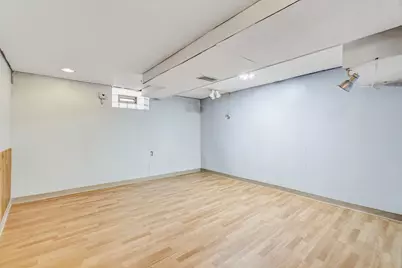 6135 N Ozark Avenue, Chicago, IL 60631 - Photo 19