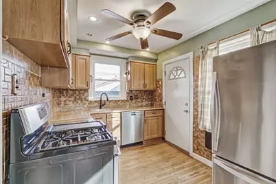 6135 N Ozark Avenue, Chicago, IL 60631 - Photo 5