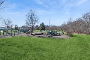 222 Bakers Dr W, Lakemoor, IL 60051 - Photo 19