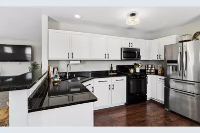 222 Bakers Drive W #222, Lakemoor, IL 60051 - Photo 7