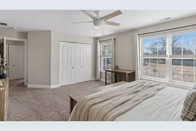 222 Bakers Drive W #222, Lakemoor, IL 60051 - Photo 11