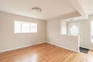 10224 McNerney Dr, Franklin Park, IL 60131 - Photo 3