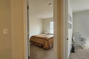 1268 Bradley Cir, Elgin, IL 60120 - Photo 17