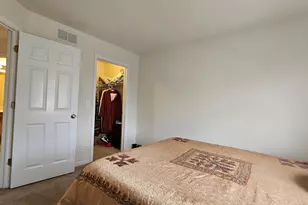 1268 Bradley Cir, Elgin, IL 60120 - Photo 19