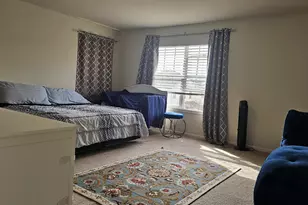 1268 Bradley Cir, Elgin, IL 60120 - Photo 15