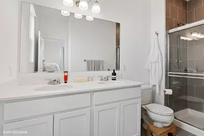 540 Comstock Road, South Elgin, IL 60177 - Photo 13