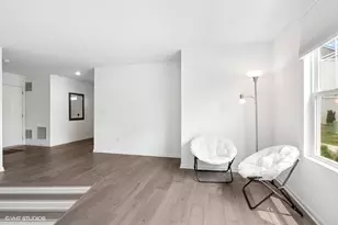 540 Comstock Rd, South Elgin, IL 60177 - Photo 17