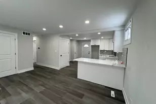 16752 Artesian Ave, Hazel Crest, IL 60429 - Photo 7