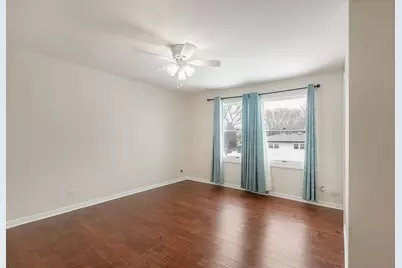 933 Columbia Court, Carol Stream, IL 60188 - Photo 7