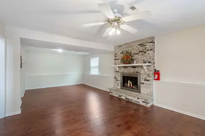 933 Columbia Court, Carol Stream, IL 60188 - Photo 13