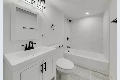 2453 N Mozart Street #G, Chicago, IL 60647 - Photo 13