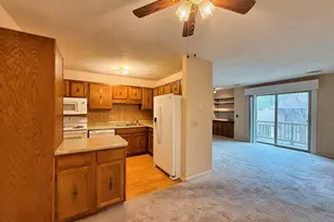 1211 48th Ave, East Moline, IL 61244 - Photo 7