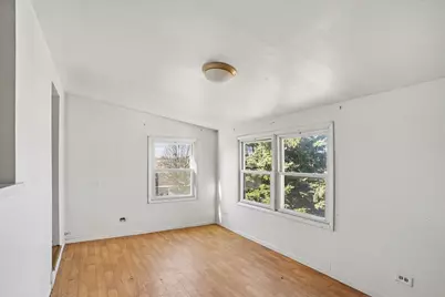 8332 44th Place, Lyons, IL 60534 - Photo 9