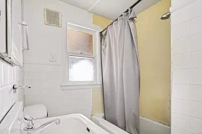 8332 44th Place, Lyons, IL 60534 - Photo 11