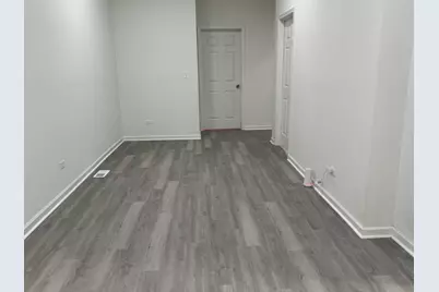 11333 S Edbrooke Avenue, Chicago, IL 60628 - Photo 5