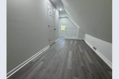 11333 S Edbrooke Avenue, Chicago, IL 60628 - Photo 15