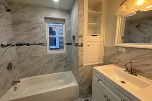 11333 S Edbrooke Ave, Chicago, IL 60628 - Photo 9