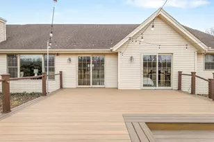 754 E Equestrian Pointe Dr, Oregon, IL 61061 - Photo 39