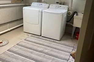 325 Columbia Ave, Des Plaines, IL 60016 - Photo 11