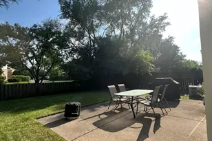 43 Buckingham Ln, Buffalo Grove, IL 60089 - Photo 21