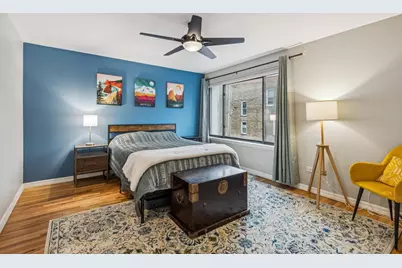 1627 W Belle Plaine Avenue, Chicago, IL 60613 - Photo 17