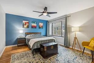 1627 W Belle Plaine Ave, Chicago, IL 60613 - Photo 17