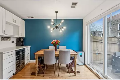 1627 W Belle Plaine Avenue, Chicago, IL 60613 - Photo 7