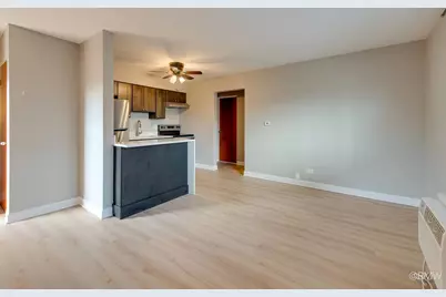 17 N Charlotte Street #L, Lombard, IL 60148 - Photo 5