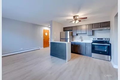 17 N Charlotte Street #L, Lombard, IL 60148 - Photo 7