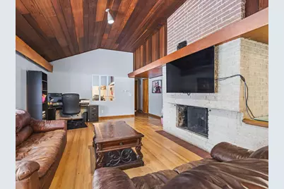 3215 Rural Street, Rockford, IL 61107 - Photo 9