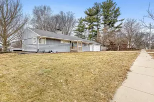 3215 Rural St, Rockford, IL 61107 - Photo 3