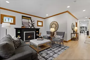 4546 N Knox Ave, Chicago, IL 60630 - Photo 5