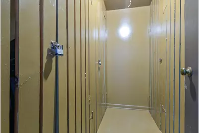 8624 S Maryland Avenue, Chicago, IL 60619 - Photo 23