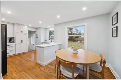 328 Lorraine Street, Glen Ellyn, IL 60137 - Photo 5