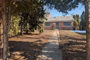 8557 N National Ave, Niles, IL 60714 - Photo 1