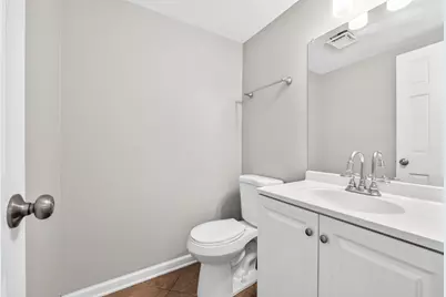 936 Hawthorne Drive, Crystal Lake, IL 60014 - Photo 13