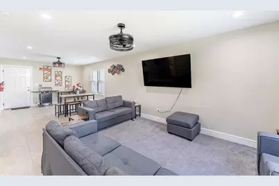 1006 Summit Street, Joliet, IL 60435 - Photo 3