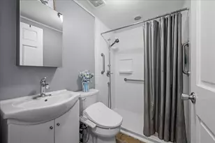 207 Second St, Elgin, IL 60123 - Photo 13