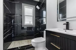 302 Cory Ave, Waukegan, IL 60085 - Photo 9