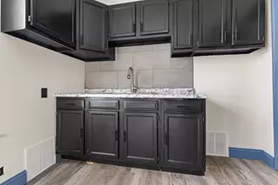 302 Cory Ave, Waukegan, IL 60085 - Photo 13