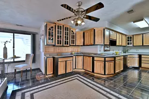 745 Whalom Ln, Schaumburg, IL 60173 - Photo 19