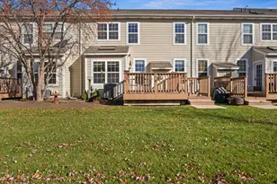 1146 Falcon Ridge Dr, Elgin, IL 60124 - Photo 39