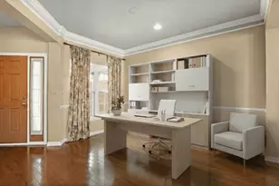 1146 Falcon Ridge Dr, Elgin, IL 60124 - Photo 13