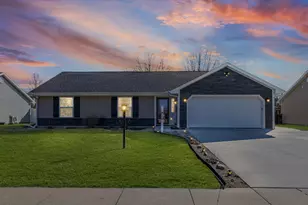 707 Bluestem Dr, Saint John, IL 61873 - Photo 1