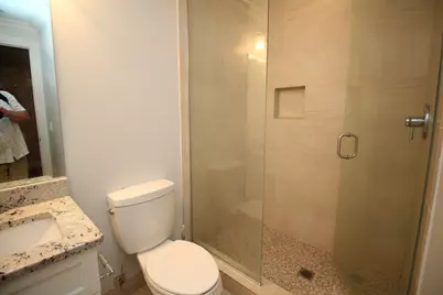 1609 W Warren Boulevard #209, Chicago, IL 60612 - Photo 7