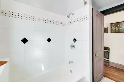 3829 W Gladys Avenue, Chicago, IL 60624 - Photo 21