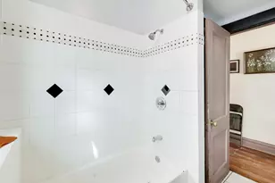 3829 W Gladys Ave, Chicago, IL 60624 - Photo 21