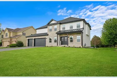 413 N Sycamore Lane, North Aurora, IL 60542 - Photo 1