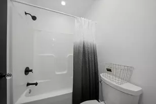 413 N Sycamore Ln, North Aurora, IL 60542 - Photo 33