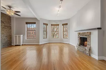 609 W Melrose Street #2, Chicago, IL 60657 - Photo 3